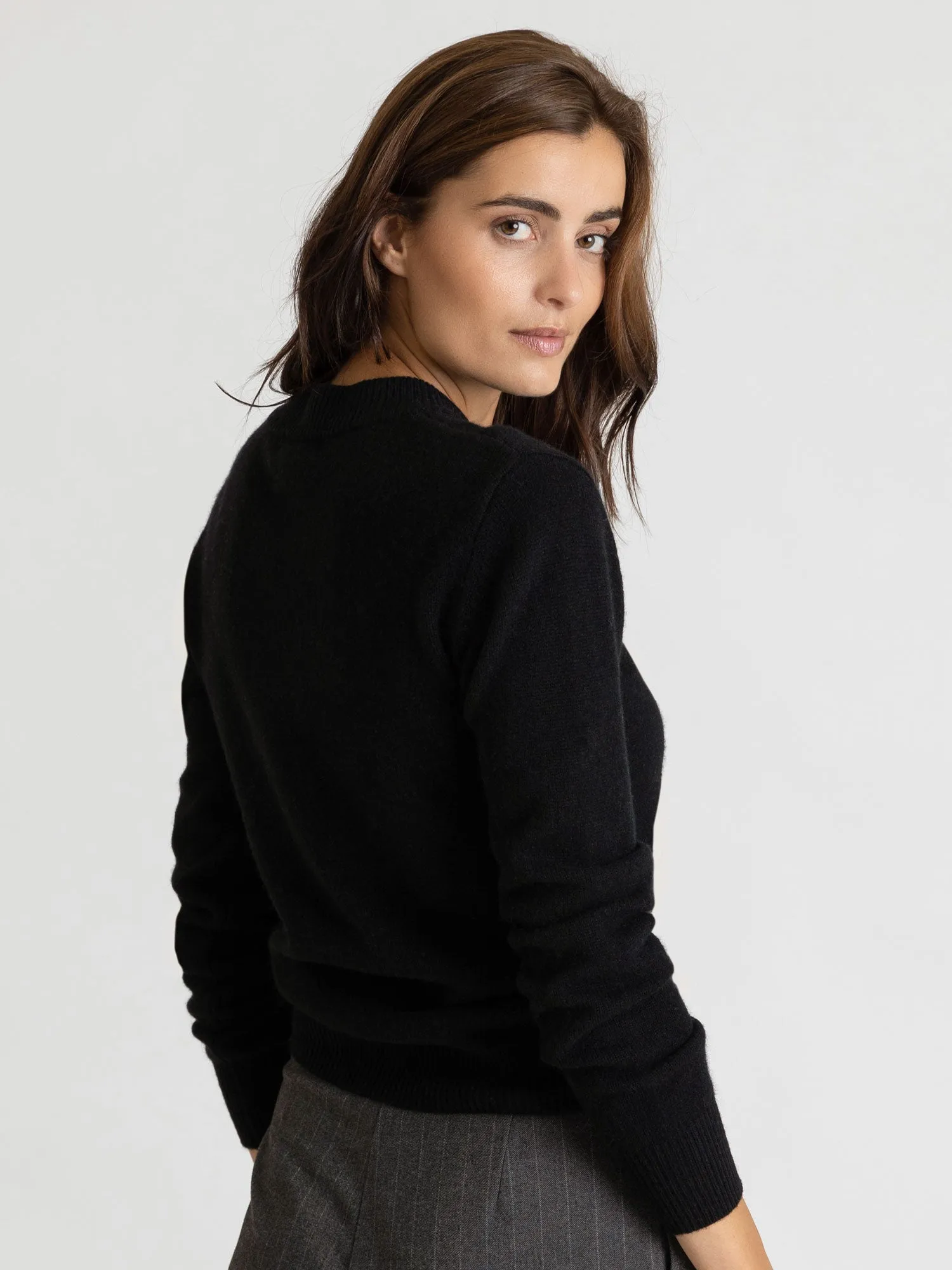 Cashmere sweater "Sofia long" - black