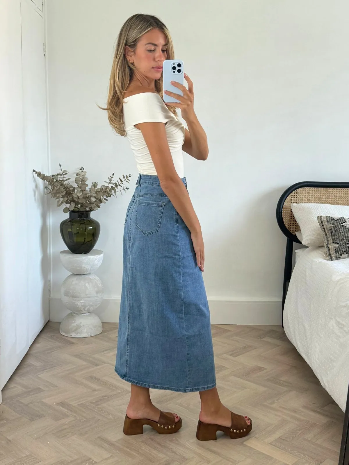 Ellis Midi Denim Skirt / Blue