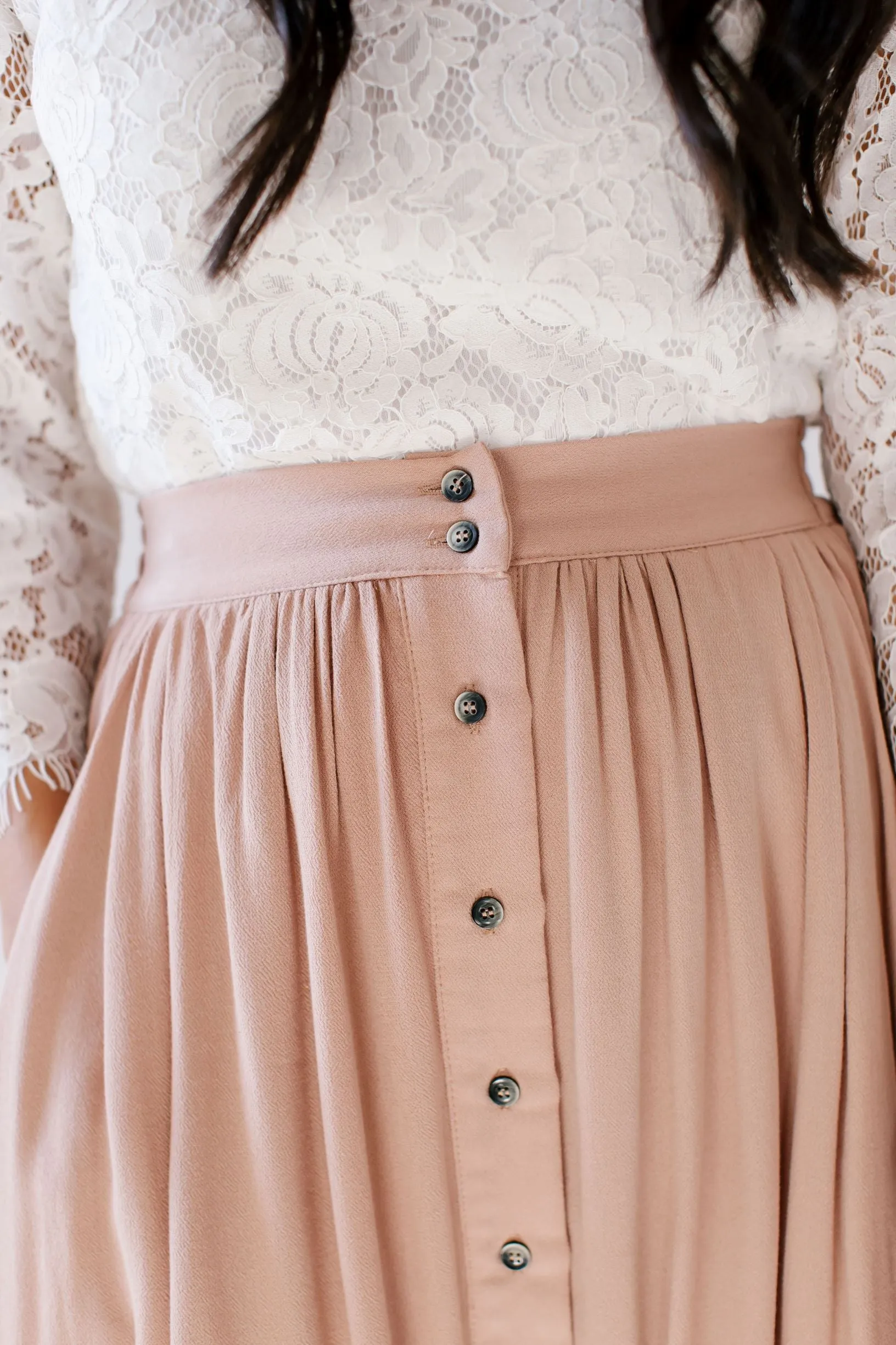 'Skye' Skirt in Taupe