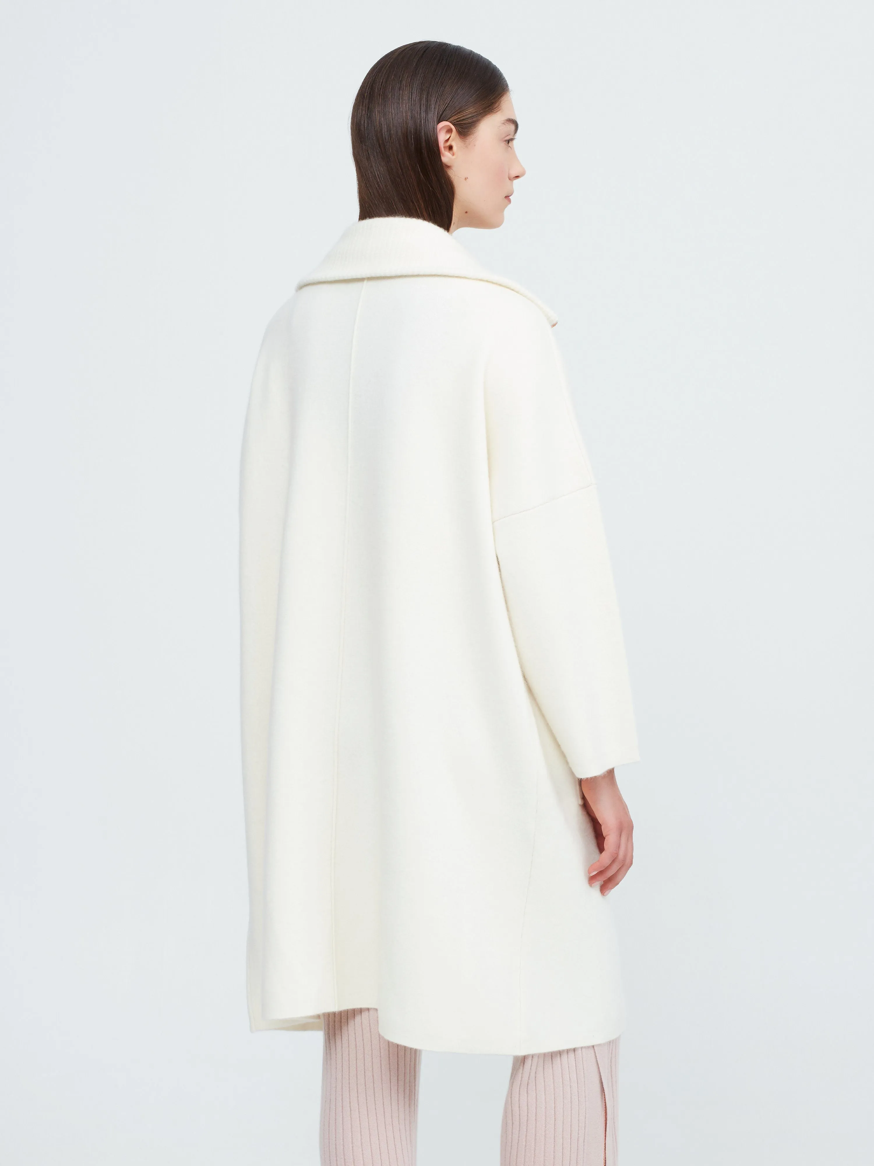 The Movers Cashmere Coat - Winter White